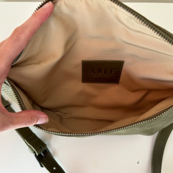 Able Berkeley Belt Bag, Perforated Moss Green. - Picture 4 of 6